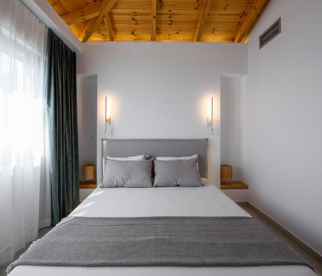 Lithos Retreat 2 Apartment Kalamata Exterior photo